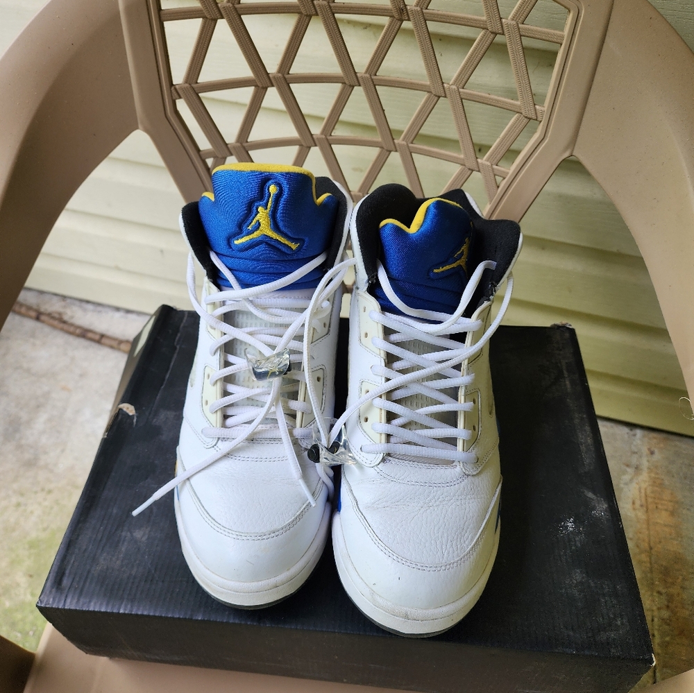 Jordan V 5 Laney